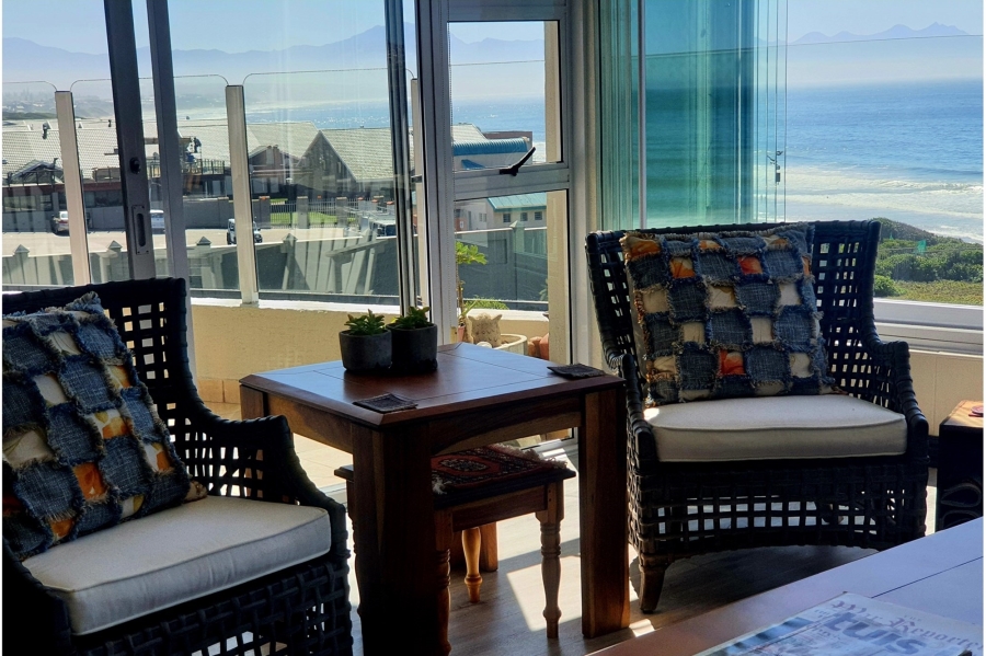 3 Bedroom Property for Sale in Diaz Beach Western Cape